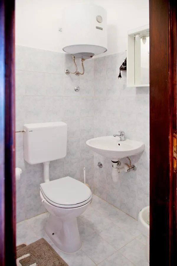 Nada Rooms 52 Pula
