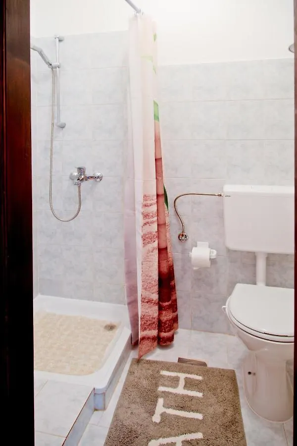Nada Rooms 52 Pula Guest house